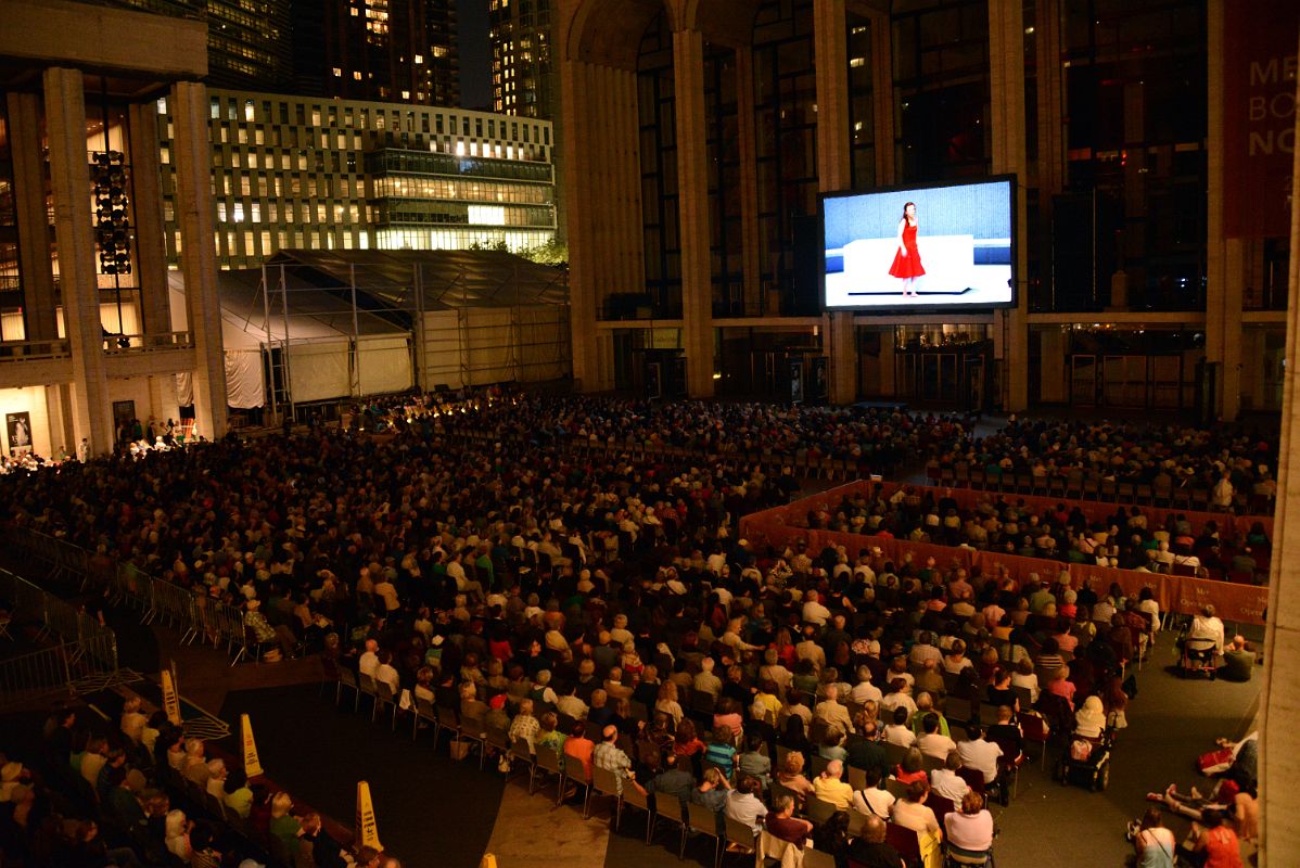 0602 A Large Audience Watches The Metropolitan Opera Summer HD Opera